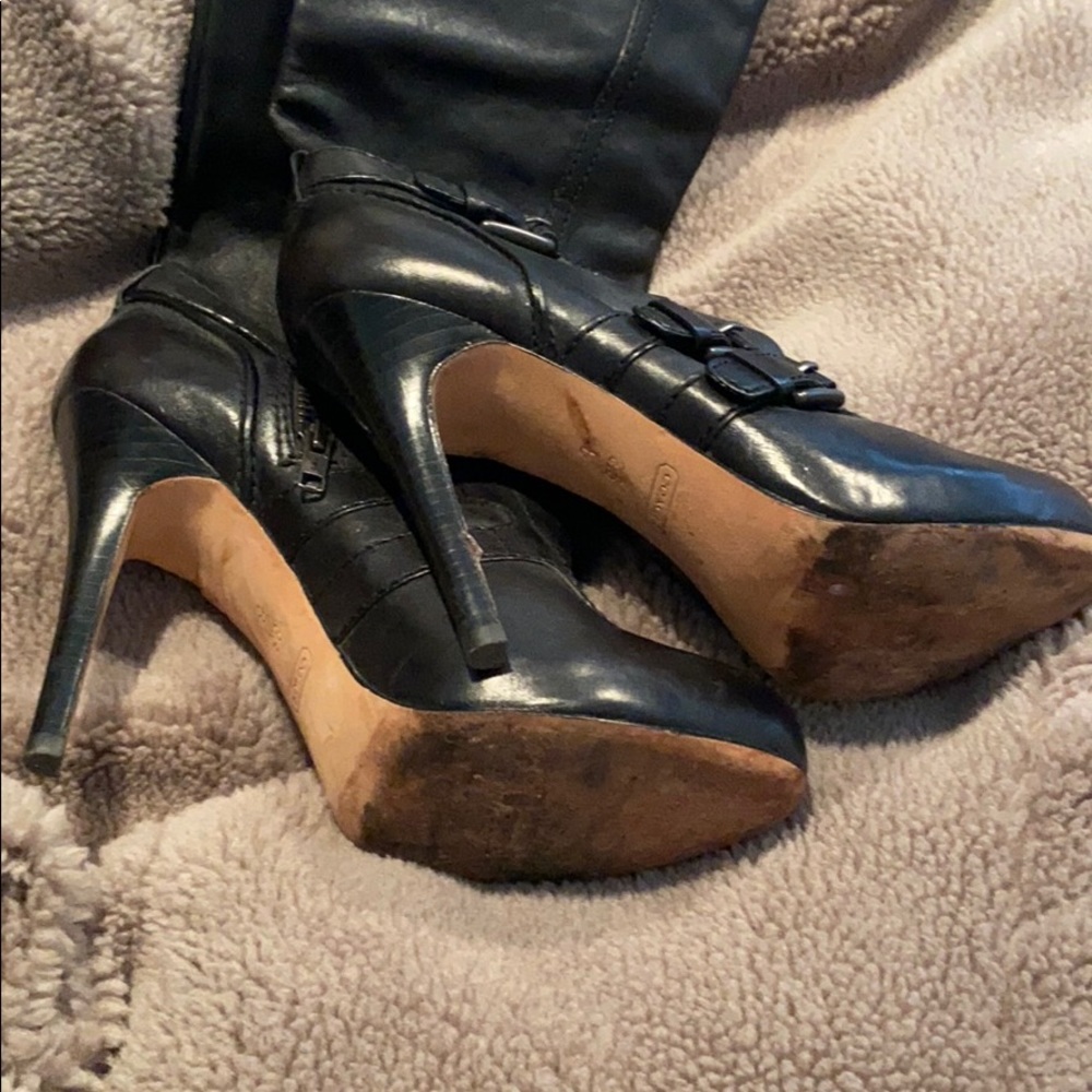 Coach leather tall boot size 8.5 - Picture 2 of 4